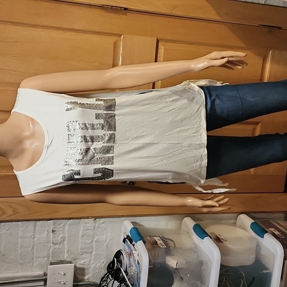 Womens Sleeveless Top - Picture 1 of 6